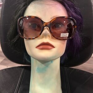 Oscar de la Renta Tortoiseshell Sunglasses with Brown Lenses NWT